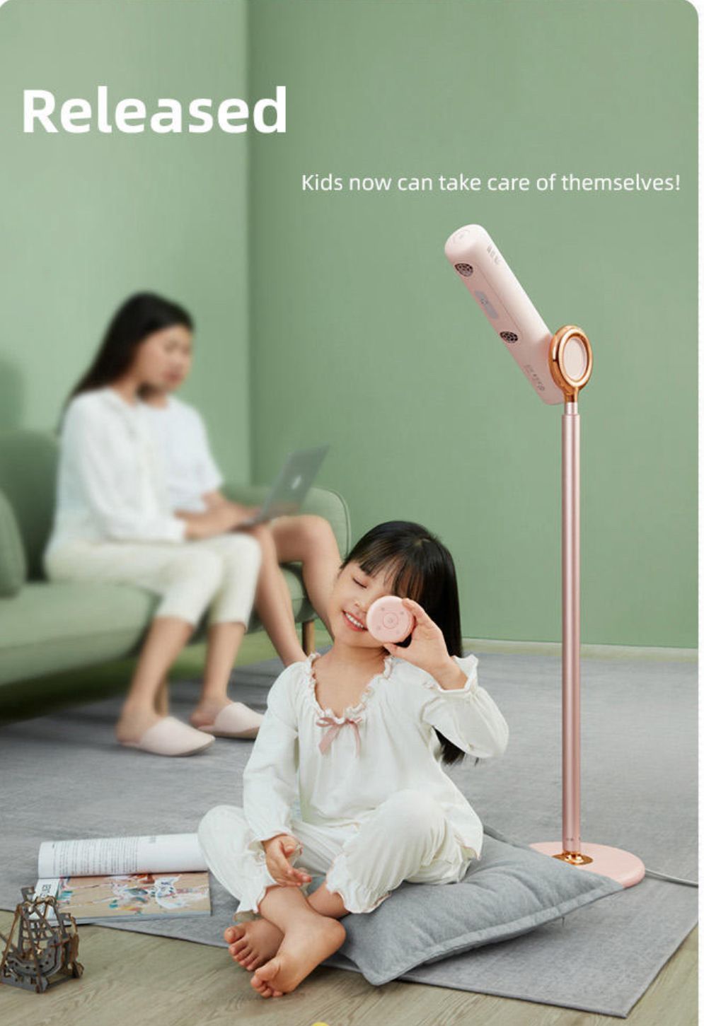 1800W Hands-Free Hair Dryer Tripod Stand for Effortless Drying